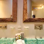 Aparthotel Allure 4*