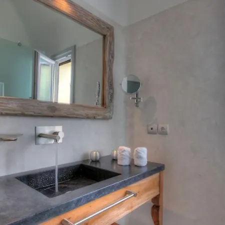 Lägenhetshotell Allure Fira (Santorini)