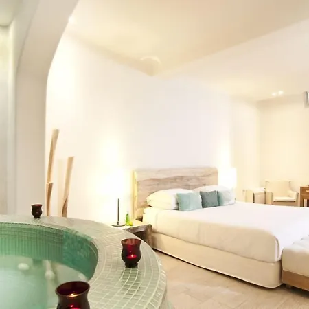 Allure Fira (Santorini)