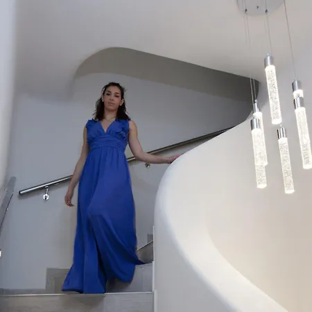 Ξενοδοχείο με διαμερίσματα Allure Φηρά