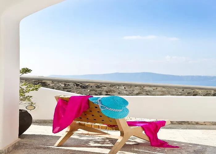 Allure Aparthotel 4*