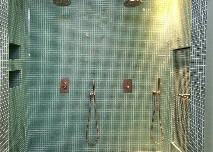 Aparthotel Allure 4*