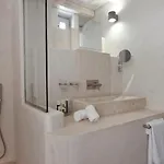 公寓式酒店 倾城套房酒店 费拉