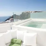 倾城套房酒店 4*