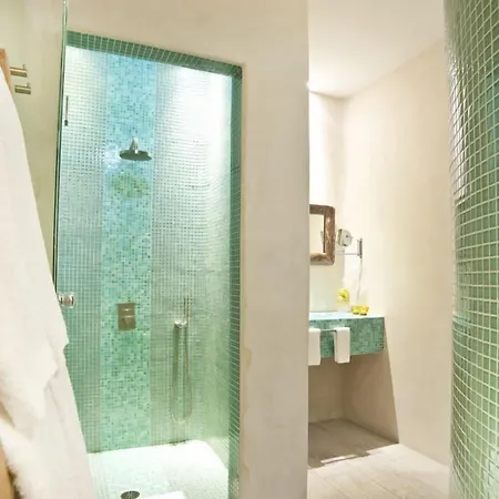 Lejlighedshotel Allure 4*