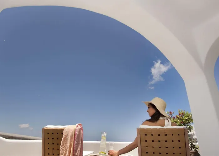 Allure סנטוריני